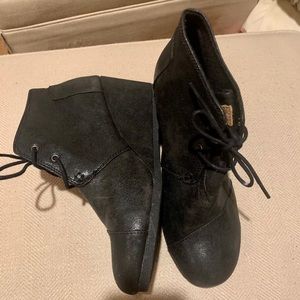 Toms Lace Up Wedge Bootie
